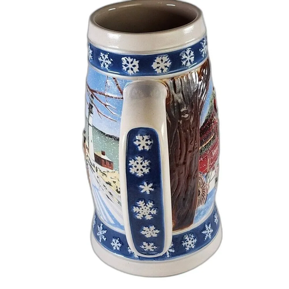 VTG 1995 Budweiser Holiday Stein Lighting the Way Home 3D Ceramic Beer Tankard